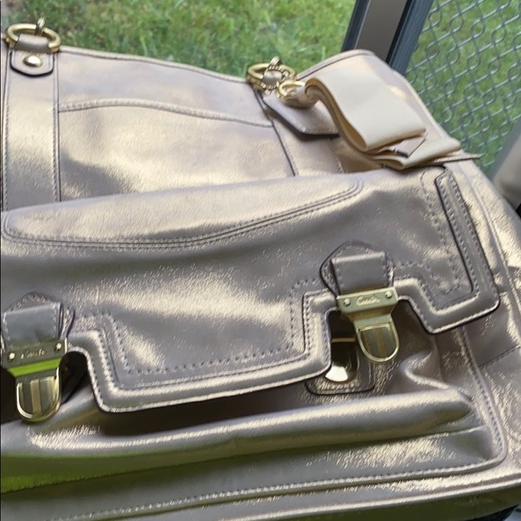 Purse - Picture 3 of 5